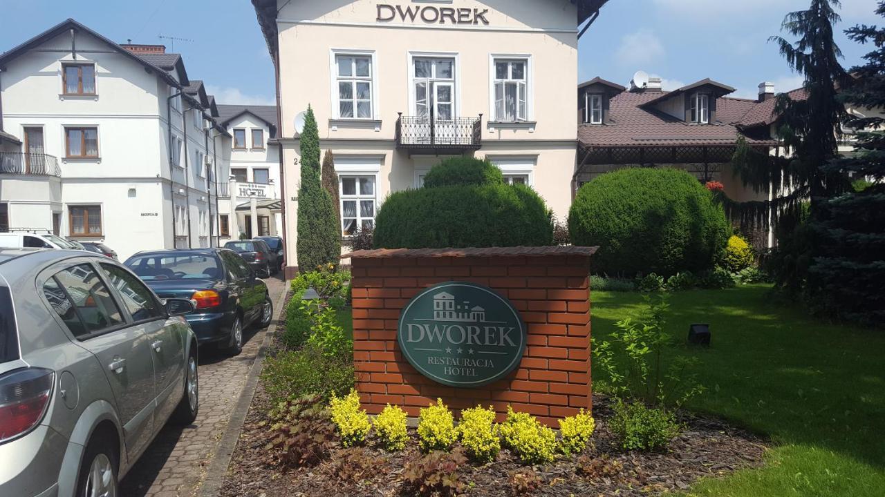 Hotel Dworek*** Skierniewice Buitenkant foto